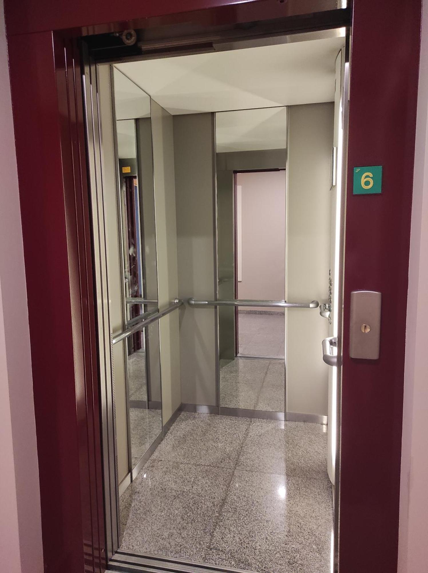 Y Urdaibai - - Tranquilo - Wifi - Ascensor Y Garaje En El Mismo Edificio Apartment